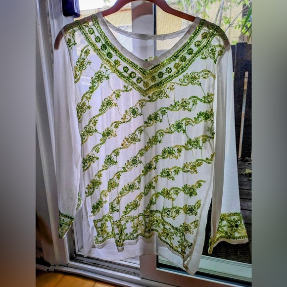 Beautiful Indian Handmade Sheer Embroidered Blouse - Picture 2 of 7